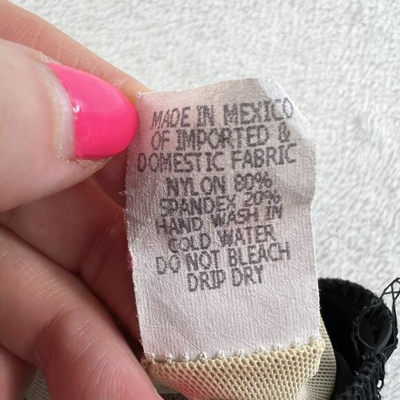 Jodee Size 14 Tankini Swimsuit Top Women's Black White Abstract Print Shelf Bra - Picture 9 of 10